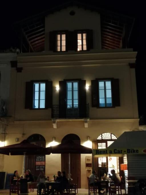 Aegina Port Apt 2-Διαμέρισμα Στο Λιμάνι Της Αίγινας 2 Esterno foto